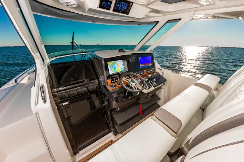 Natalee Yacht Photos Pics 