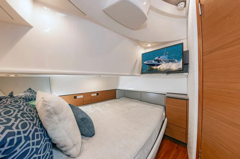 Natalee Yacht Photos Pics 