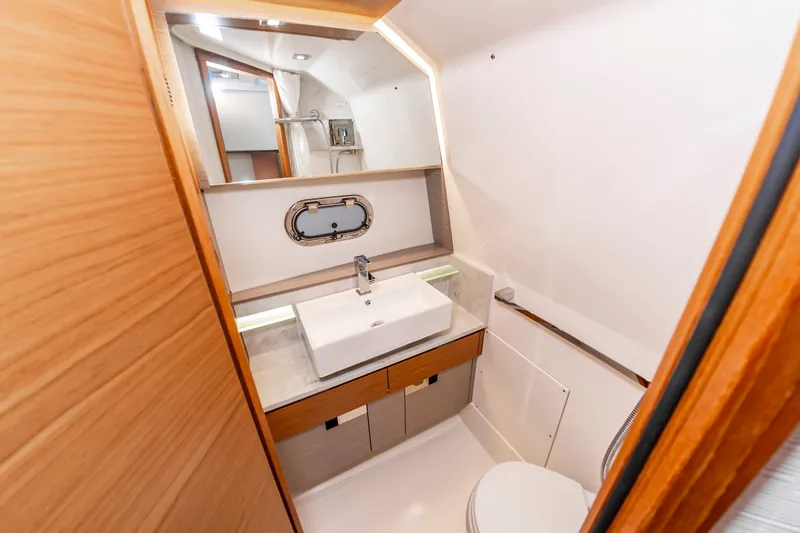 Natalee Yacht Photos Pics 