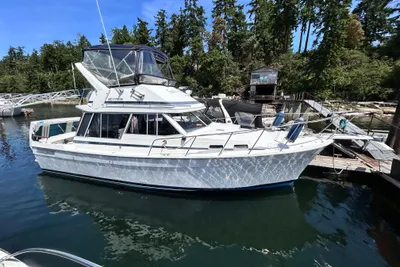 Bayliner 3270
