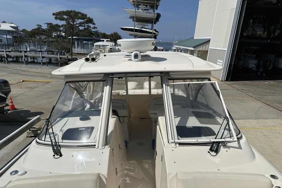 2018 Grady-White 325 Freedom