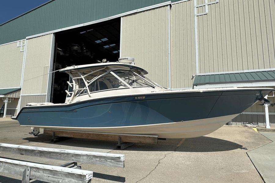 2018 Grady-White 325 Freedom
