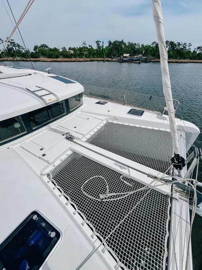 Cloud II Yacht Photos Pics 