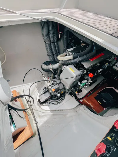 Cloud II Yacht Photos Pics 