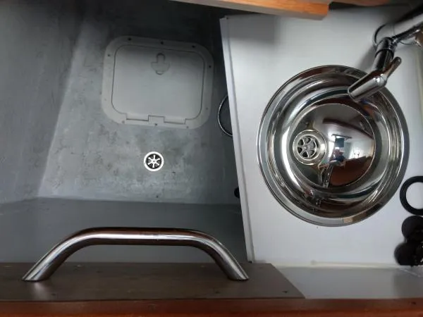 Smooth Sailor Yacht Photos Pics Stainless steel sink in 2019 Lagoon 450 yacht kitchen area.