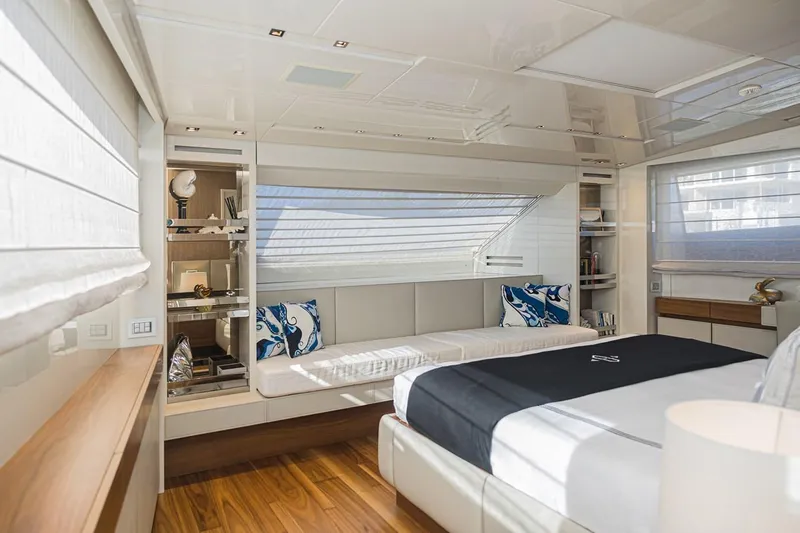 Percal Yacht Photos Pics Luxurious Sanlorenzo SL104-586 yacht bedroom, 2014 model, featuring elegant decor and modern furnishings.