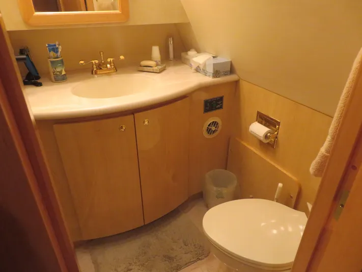 Just Us Yacht Photos Pics 