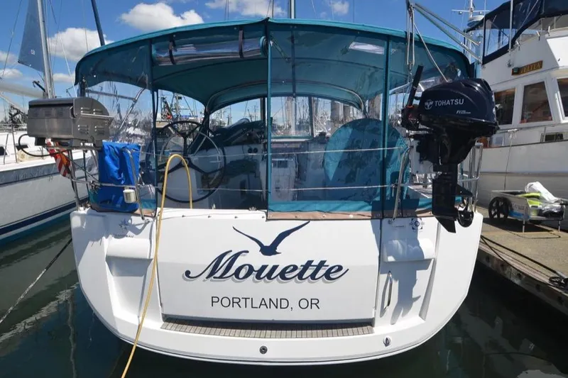 Leah Yacht Photos Pics 2014 Jeanneau Sun Odyssey 469 sailboat named "Mouette" docked in Portland, Oregon.