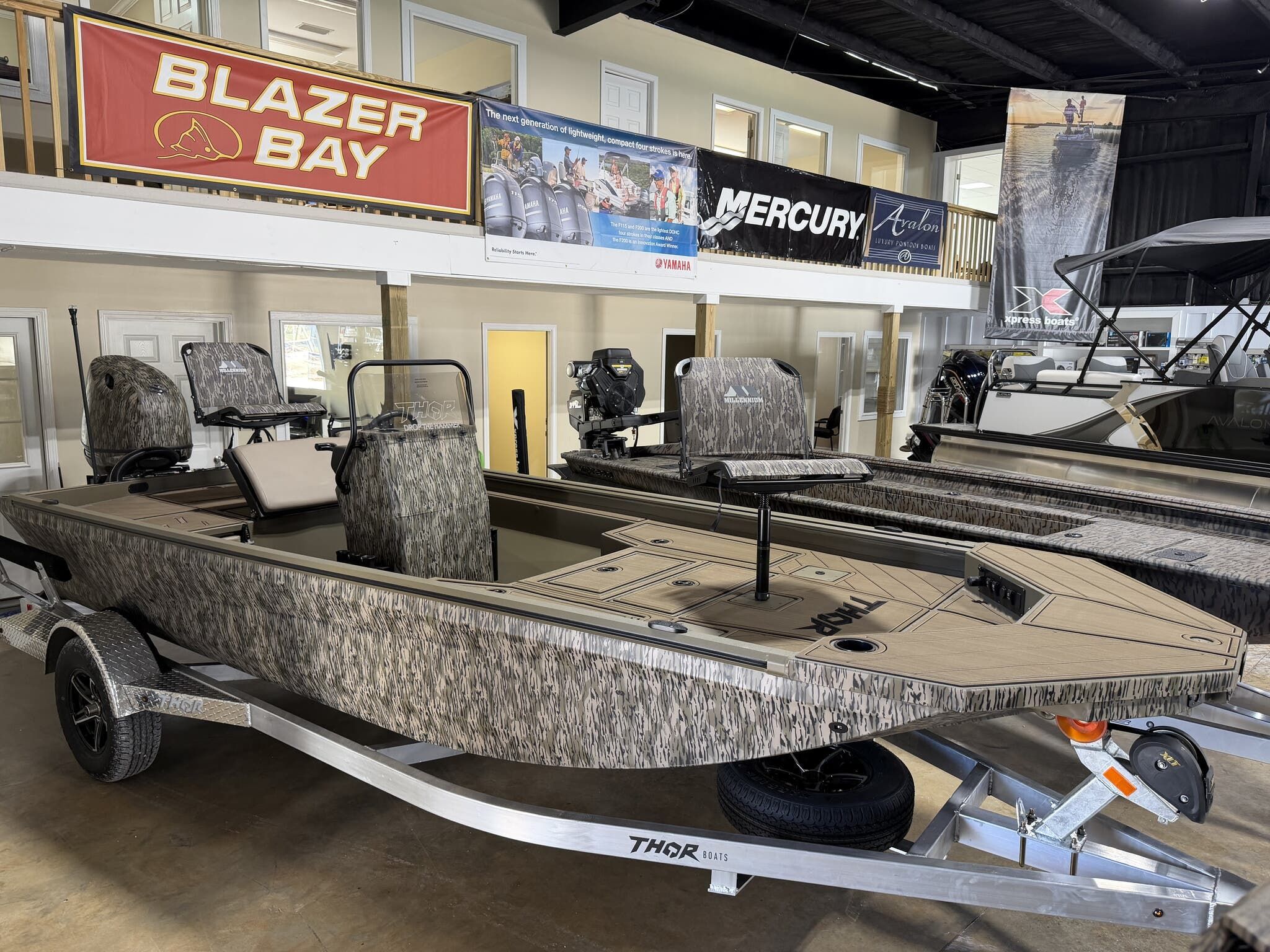 Thor LAKE HAMMER 1900 CC