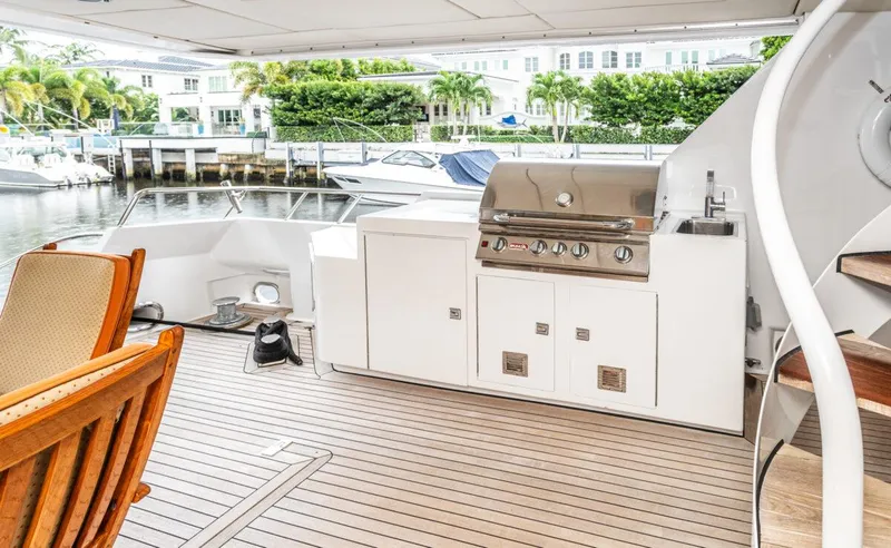 Le Montrachet Yacht Photos Pics 
