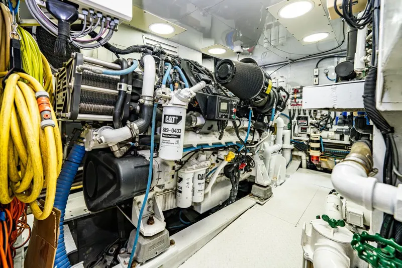 Le Montrachet Yacht Photos Pics 