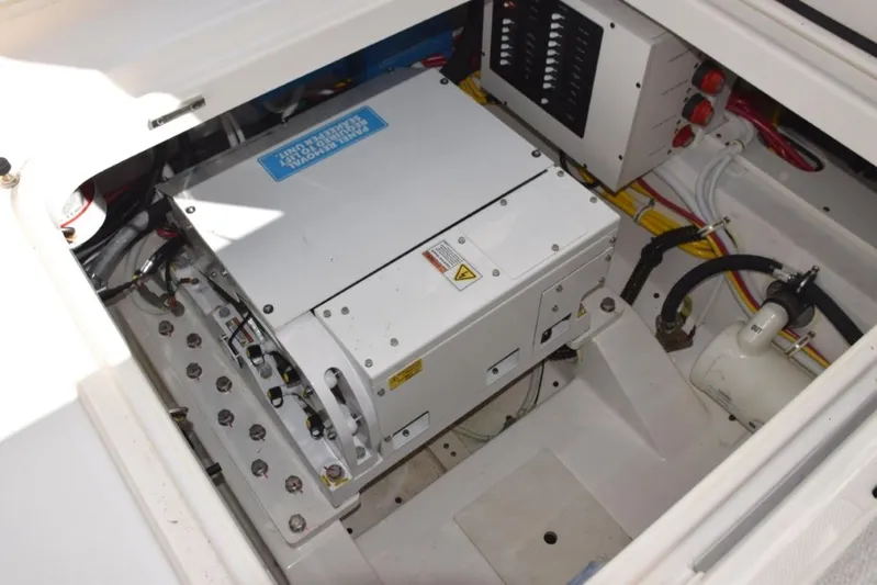 Erika Ray Yacht Photos Pics SeaKeeper gyro stabilizer