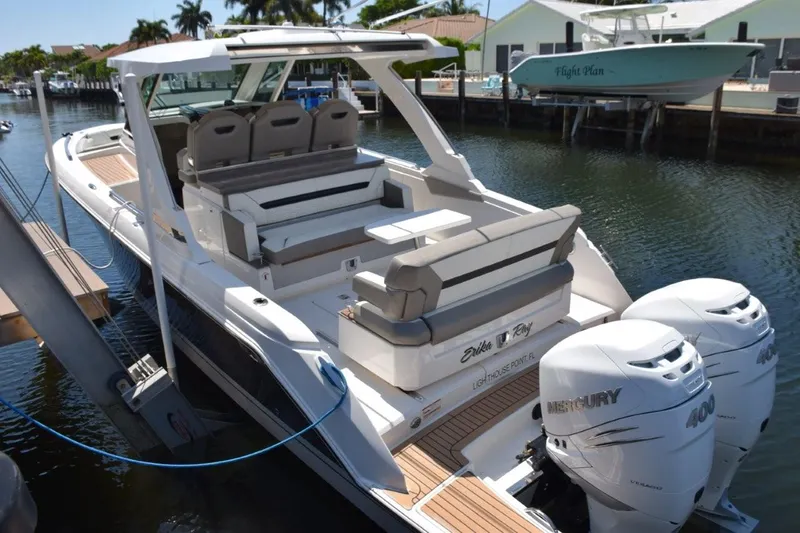 Erika Ray Yacht Photos Pics Mercury warranty - Extended Platinum until March 2030