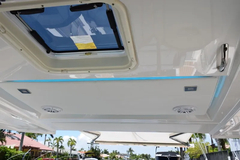 Erika Ray Yacht Photos Pics RGB lighting under hardtop and on aft serving counter