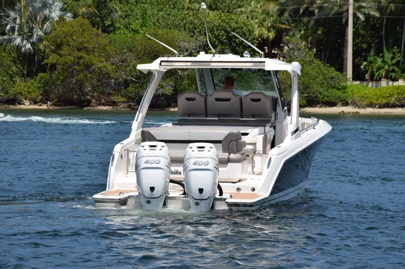 Erika Ray Yacht Photos Pics Stern view