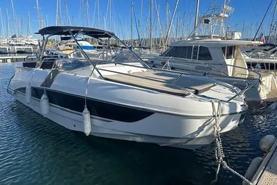 2017 Beneteau Flyer 8.8 Sundeck