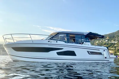 2019 Jeanneau Merry Fisher 1095 Coupe