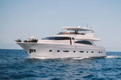 2000 Astondoa 82 GLX