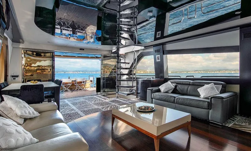 Claremont Yacht Photos Pics 