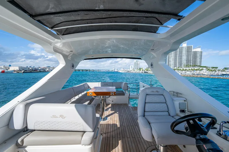  Yacht Photos Pics Luxurious 2018 Sea Ray L550 Fly yacht interior with ocean view and modern seating.