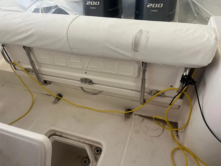  Yacht Photos Pics 2021 Robalo R272 Center Console boat interior with Yamaha 200 engines visible.