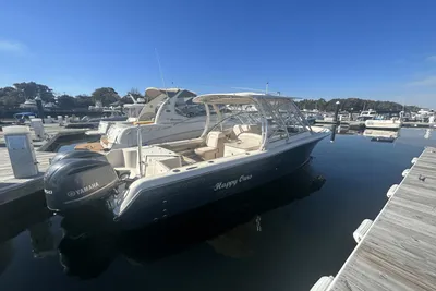 Grady-White Freedom 285