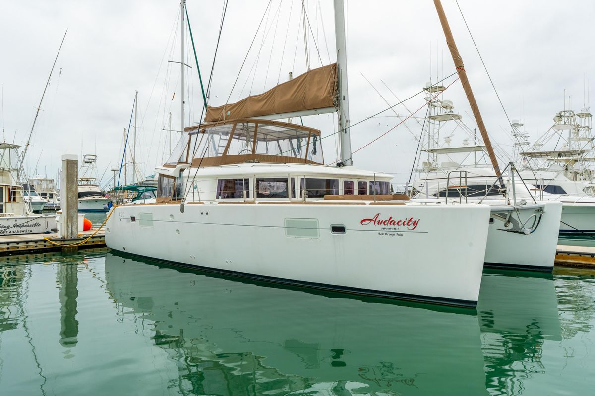 2013 Lagoon 45 
