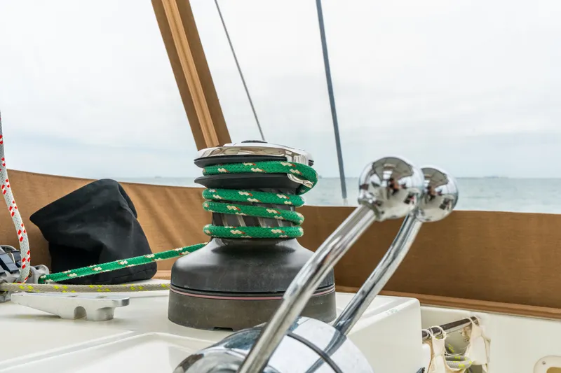 Audacity Yacht Photos Pics Lagoon 450 sailboat cockpit with winch and ropes, 2013 model, ocean view.