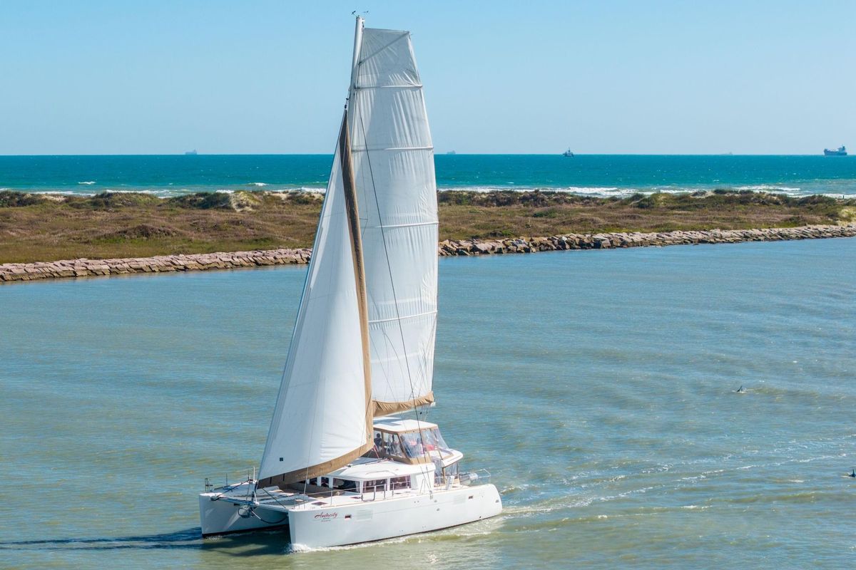 2013 Lagoon 45 