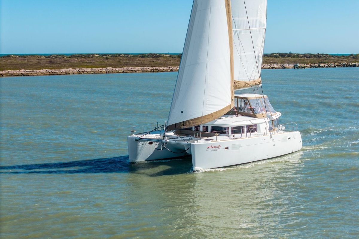 2013 Lagoon 45 