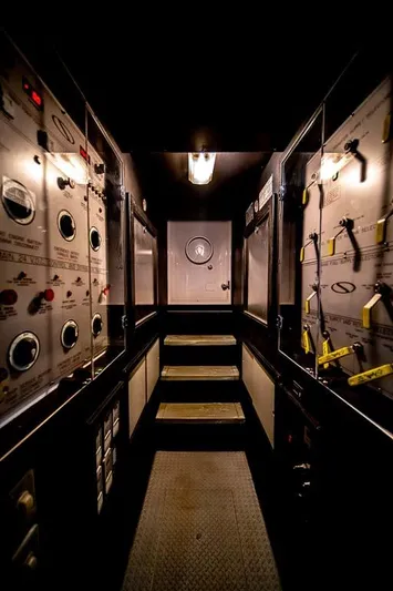 Silky Yacht Photos Pics 