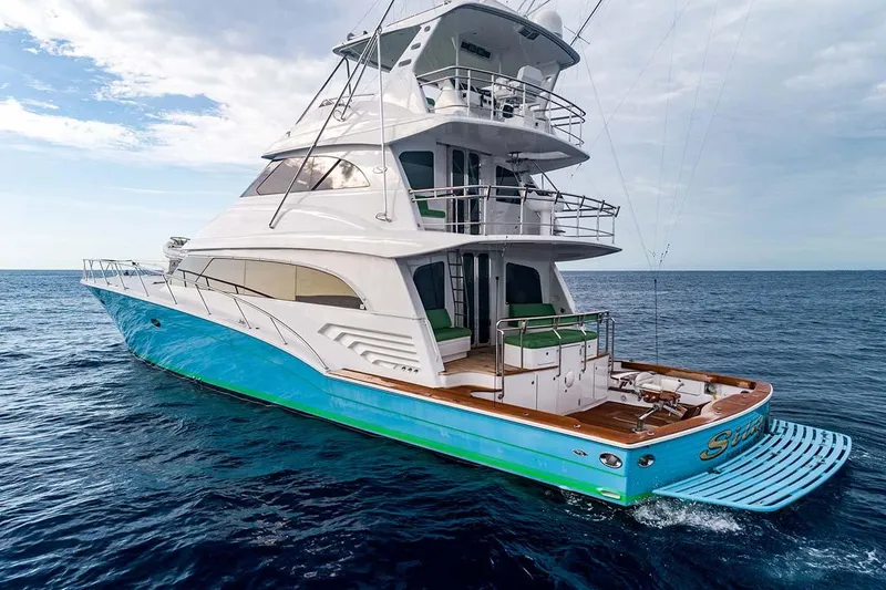 Silky Yacht Photos Pics 