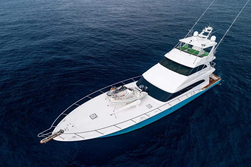 Silky Yacht Photos Pics 