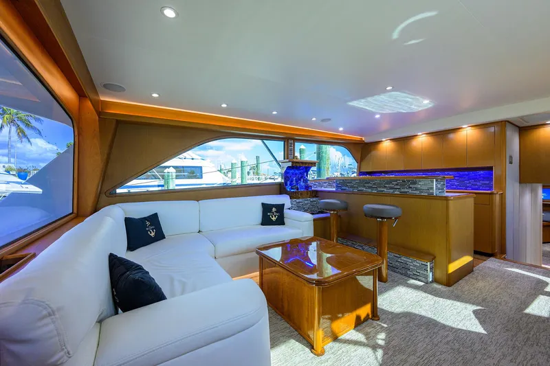 Reel King Yacht Photos Pics Viking 61 Reel King - Salon