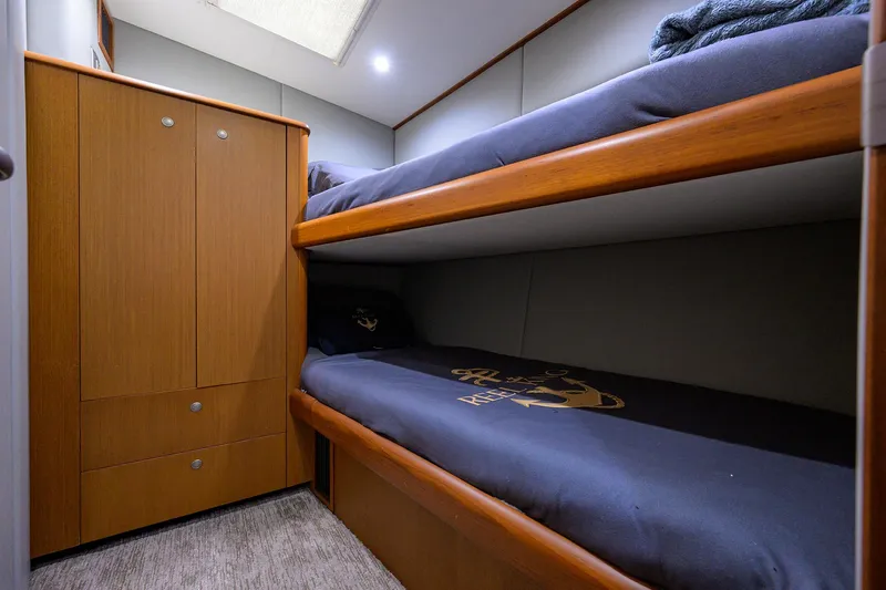 Reel King Yacht Photos Pics Viking 61 Reel King - Guest Stateroom
