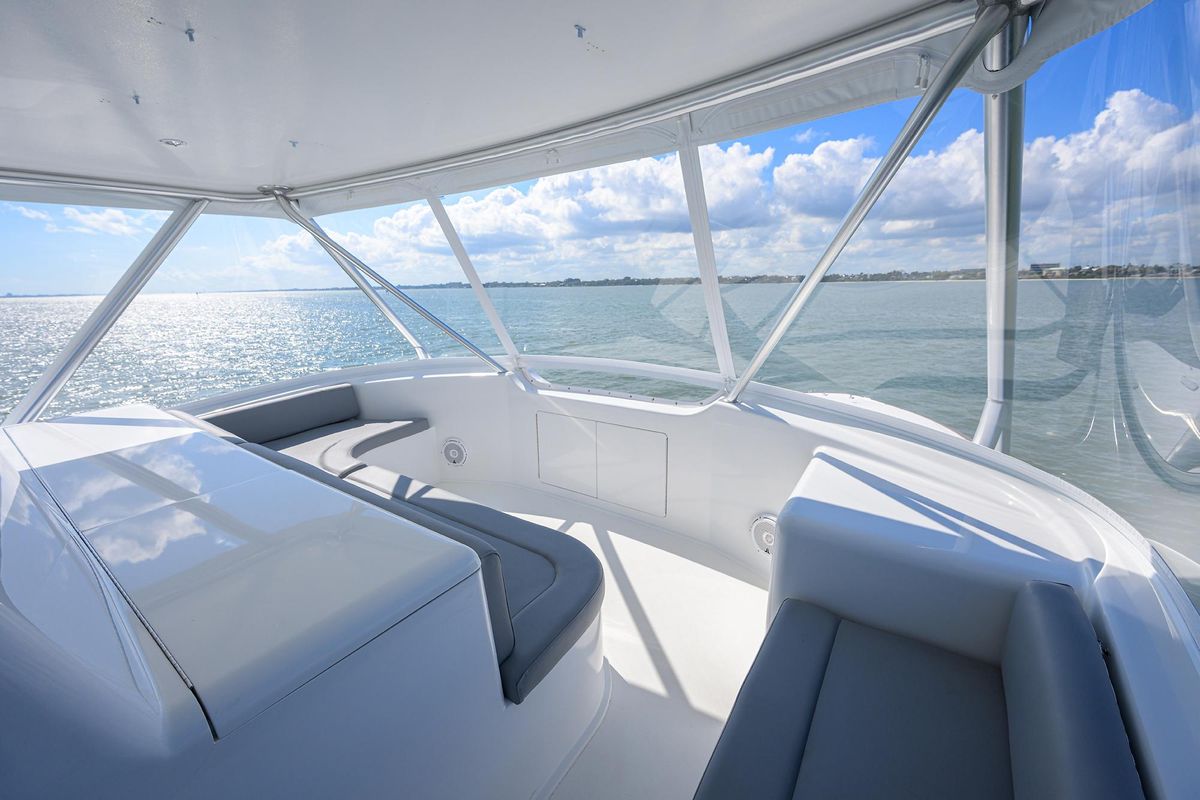 2001 Viking 61 