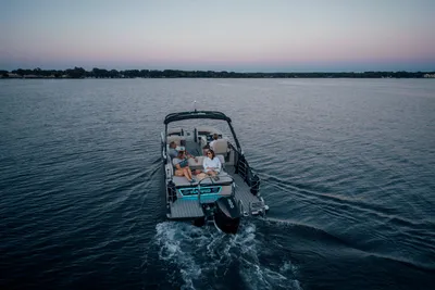 Harris Grand Mariner 230