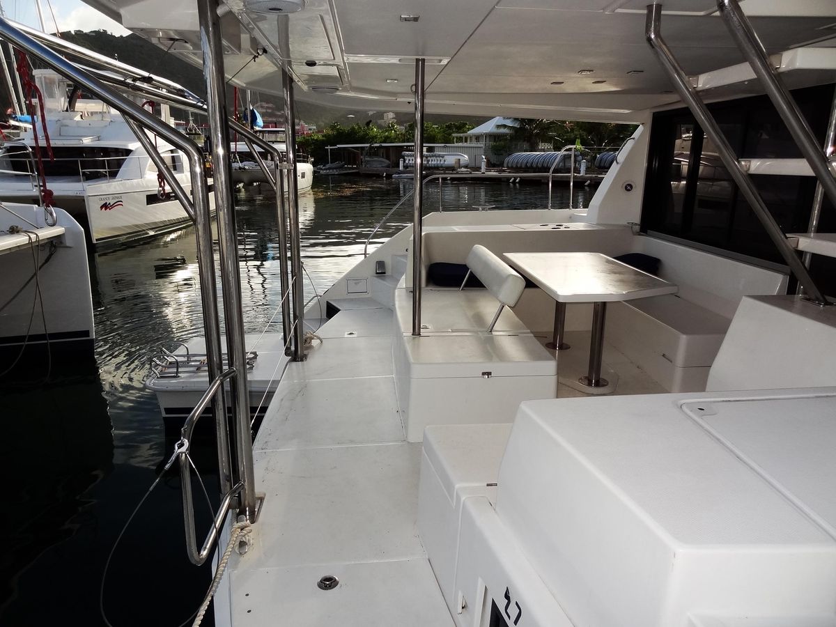 2018 Leopard 43 
