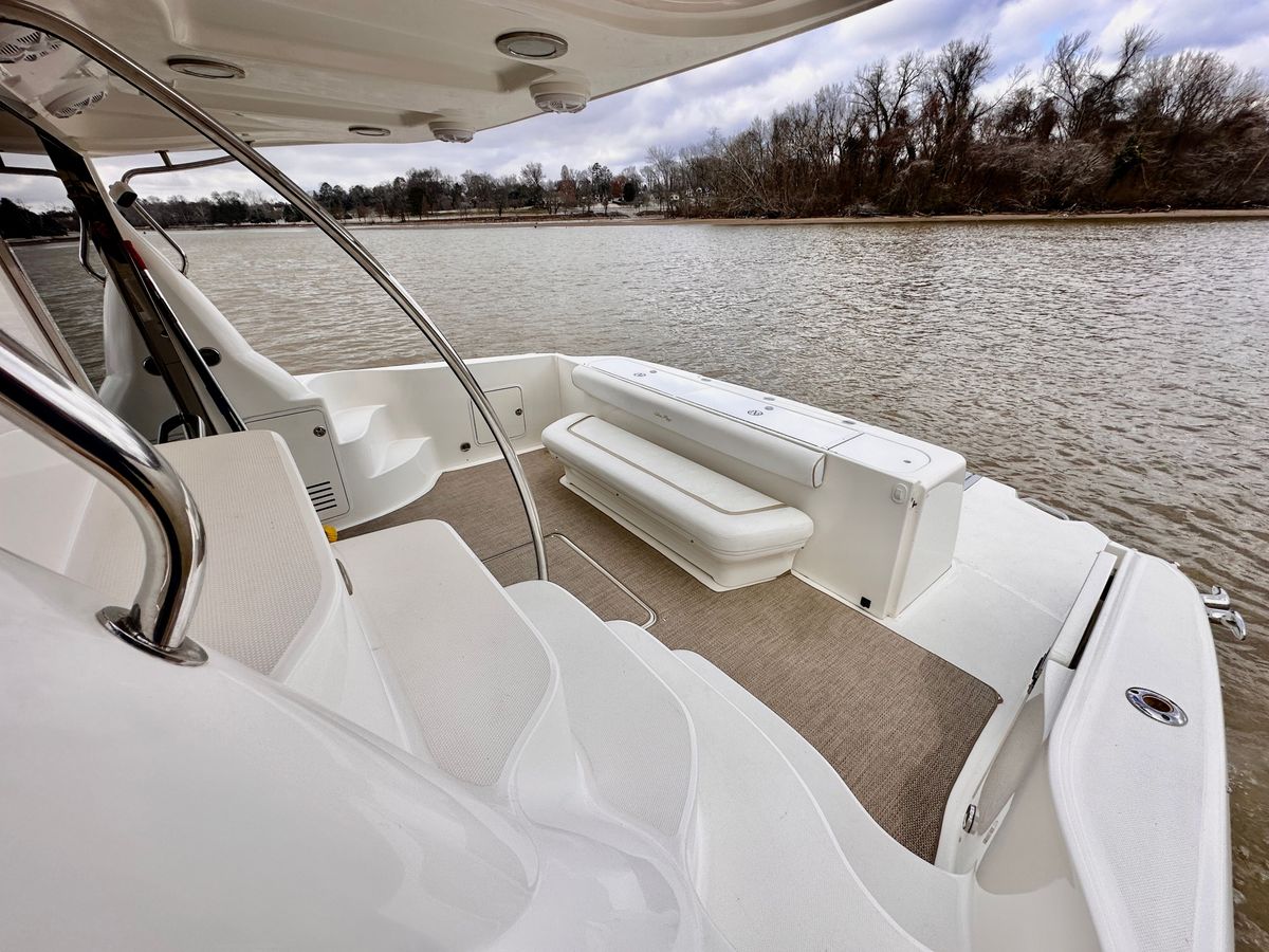 2005 Sea Ray 52 