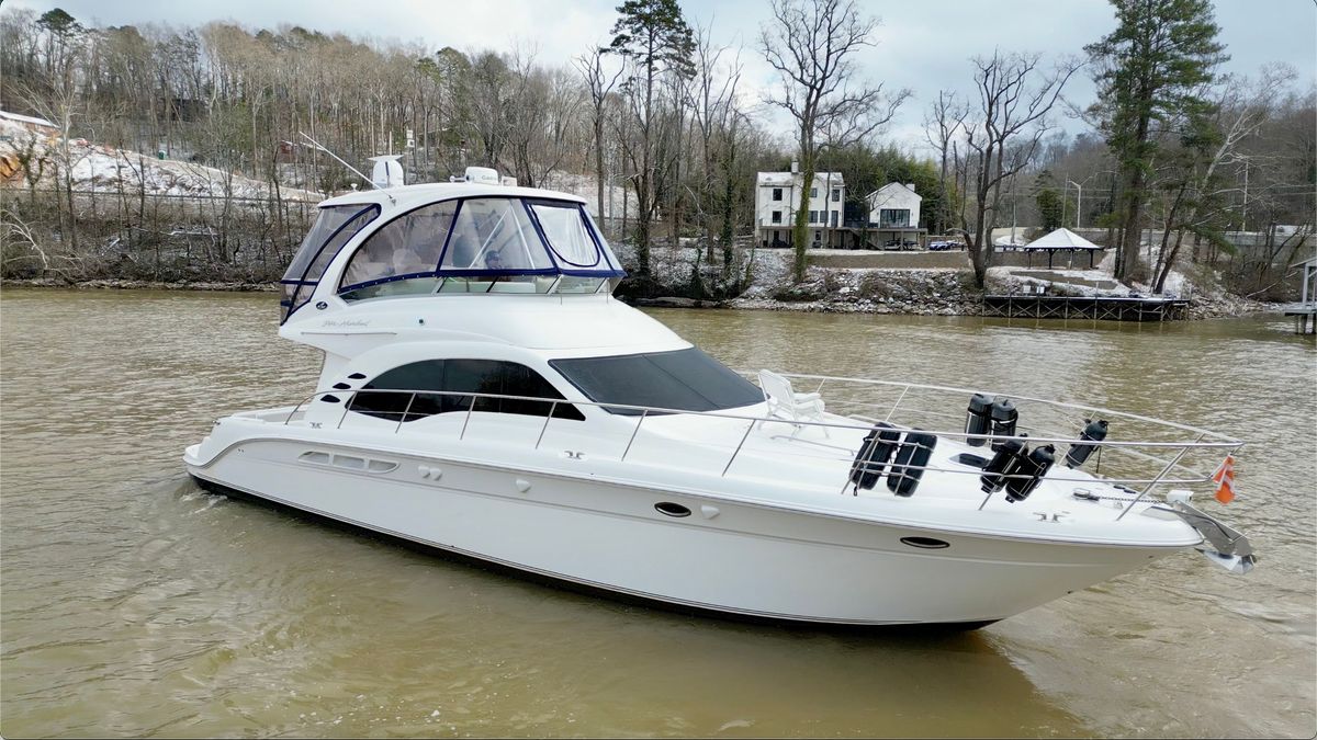 2005 Sea Ray 52 