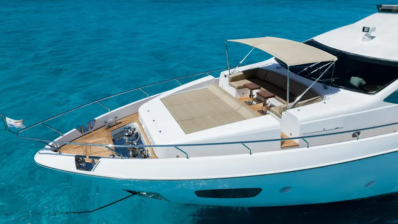 V&v Yacht Photos Pics 