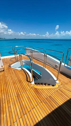 V&v Yacht Photos Pics 