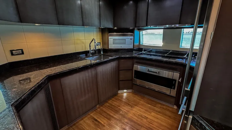 V&v Yacht Photos Pics 