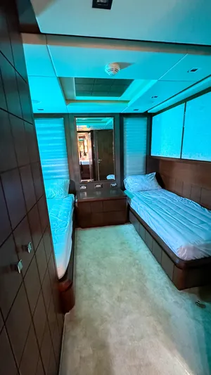 V&v Yacht Photos Pics 