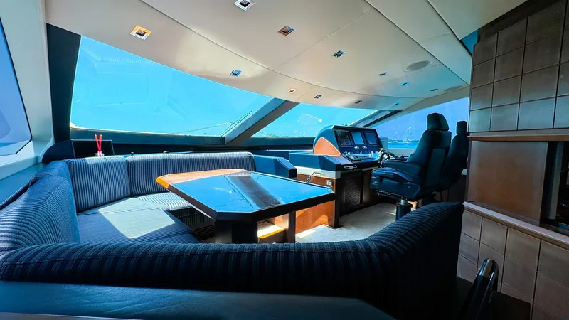 V&v Yacht Photos Pics 