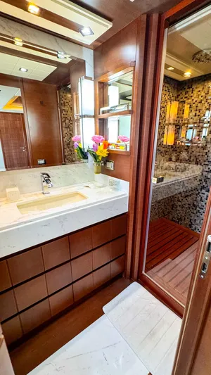 V&v Yacht Photos Pics 