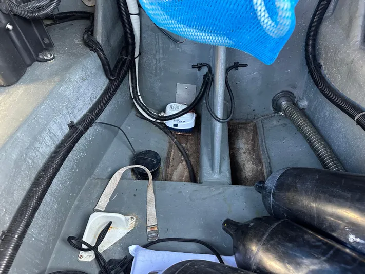  Yacht Photos Pics Interior view of a 2020 Technohull SEADNA 999 G5 ST boat, showing wiring and equipment.