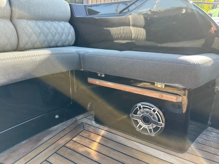  Yacht Photos Pics 2020 Technohull SEADNA 999 G5 ST interior with cushioned seating and speaker detail.