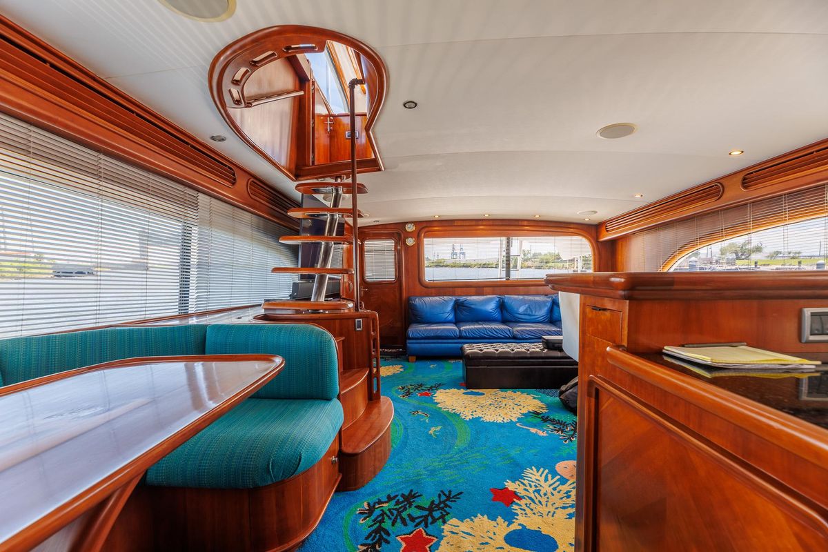 2003 Tiffany 68 