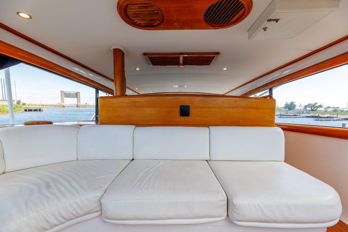 2003 Tiffany 68 